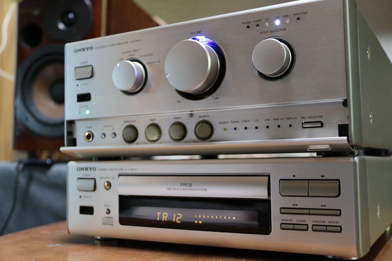 ONKYO INTEC275 痛かっ スピーカーシステム （2台1組） D-302E