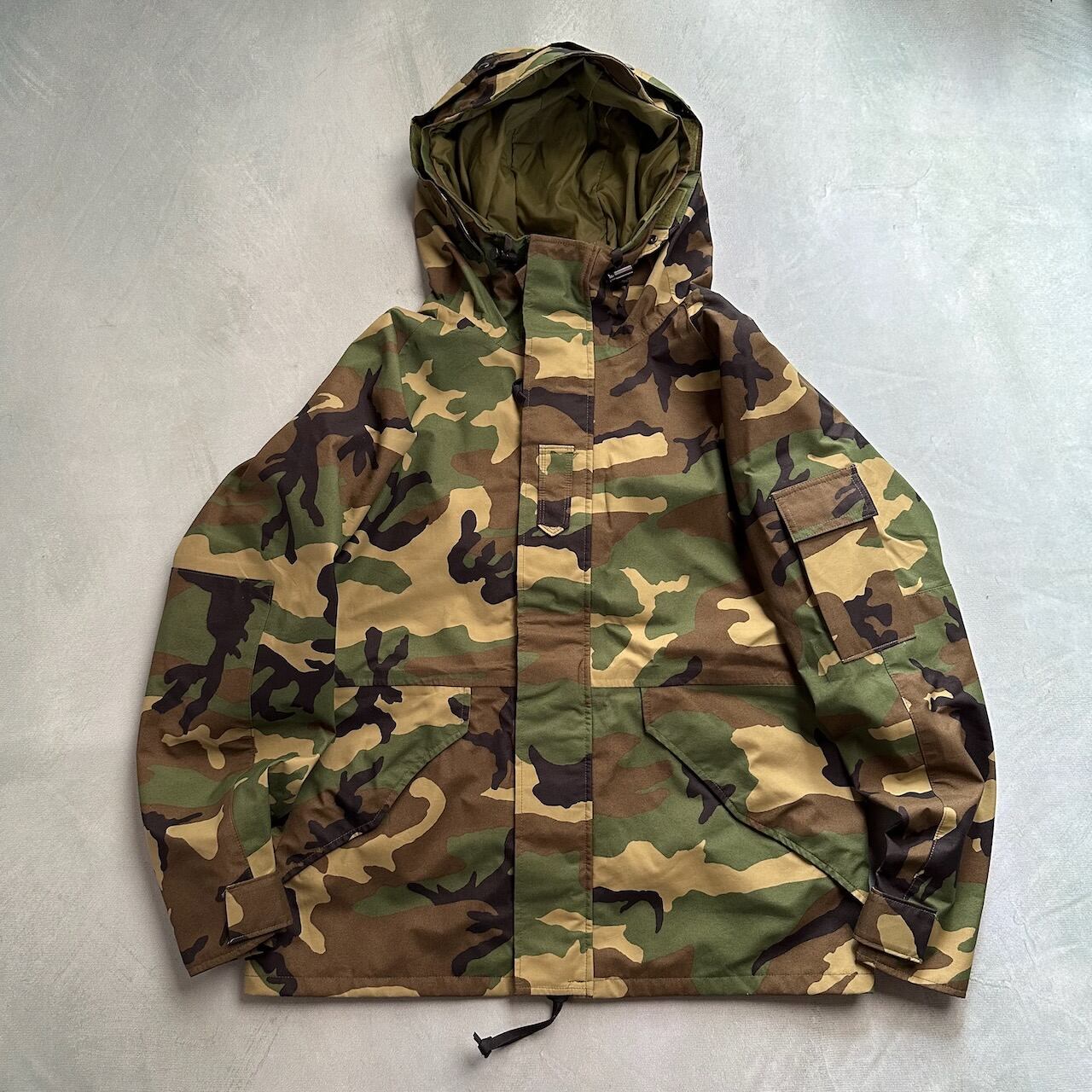 96s U.S.ARMY ECWCS GEN1 COLD WEATHER ウッドランドカモ GORE-TEX