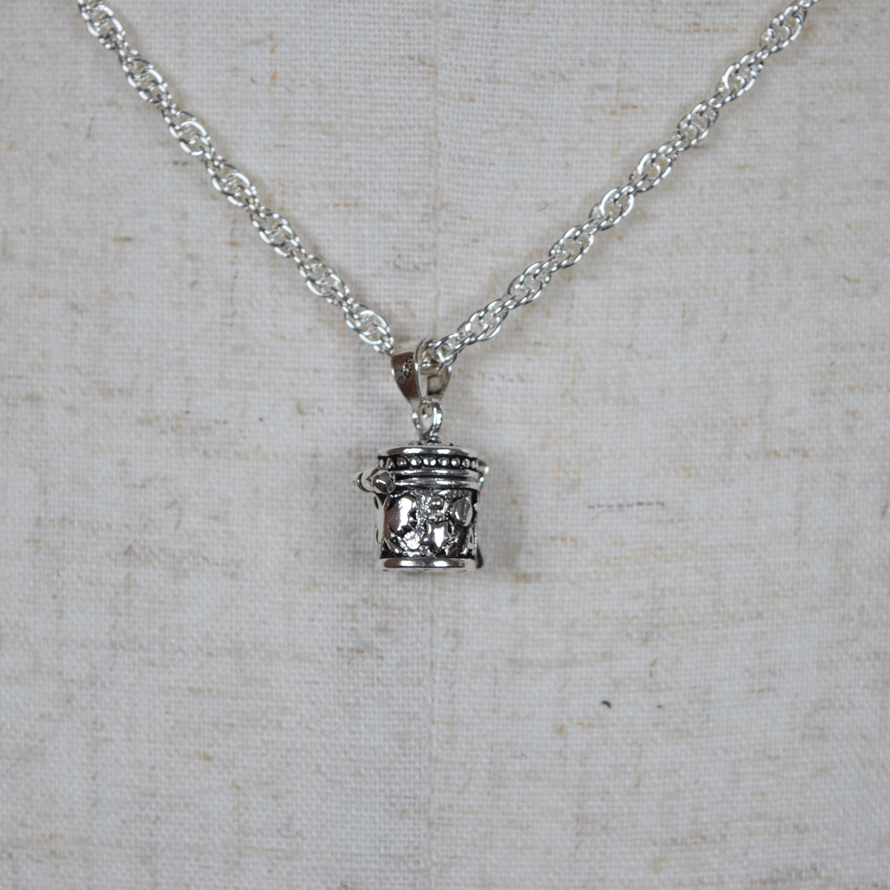 シルバー ミニバッグチャーム ネックレス シルバー ミニバッグチャーム