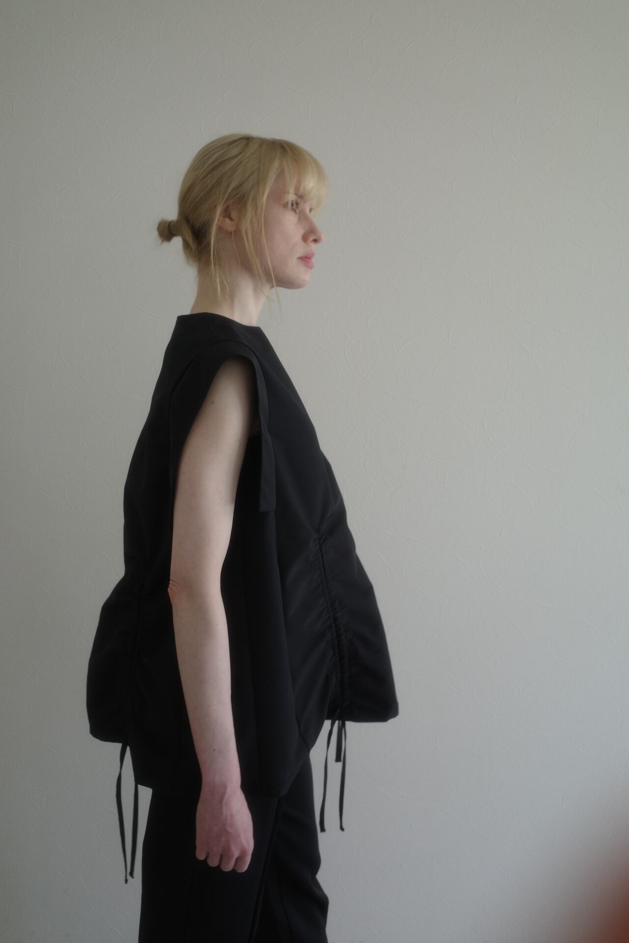 drawstring blouse (black) | e L L a