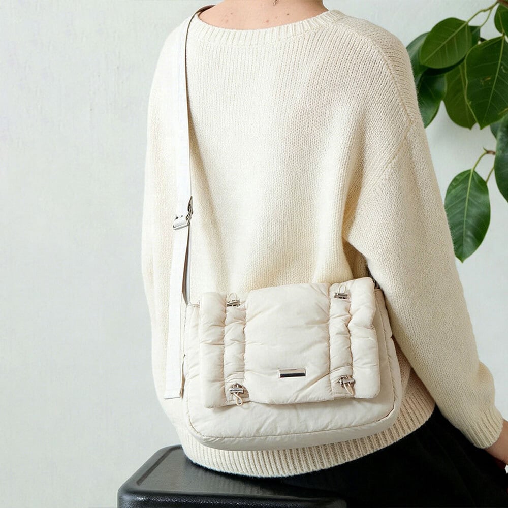 ナイロン ショルダーバッグ レディース 韓国 バッグ 大人 かわいい カジュアル ホーボーバッグ 軽量 ボディバッグ おしゃれ 大容量 ふかふか メンズ 男女兼用 大人可愛い 大人女子