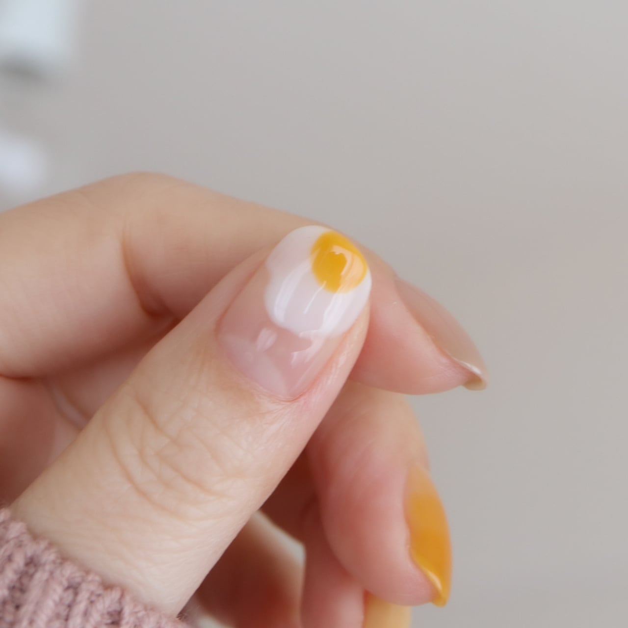 No.09 MEDAMAYAKI | Ringo nail polish