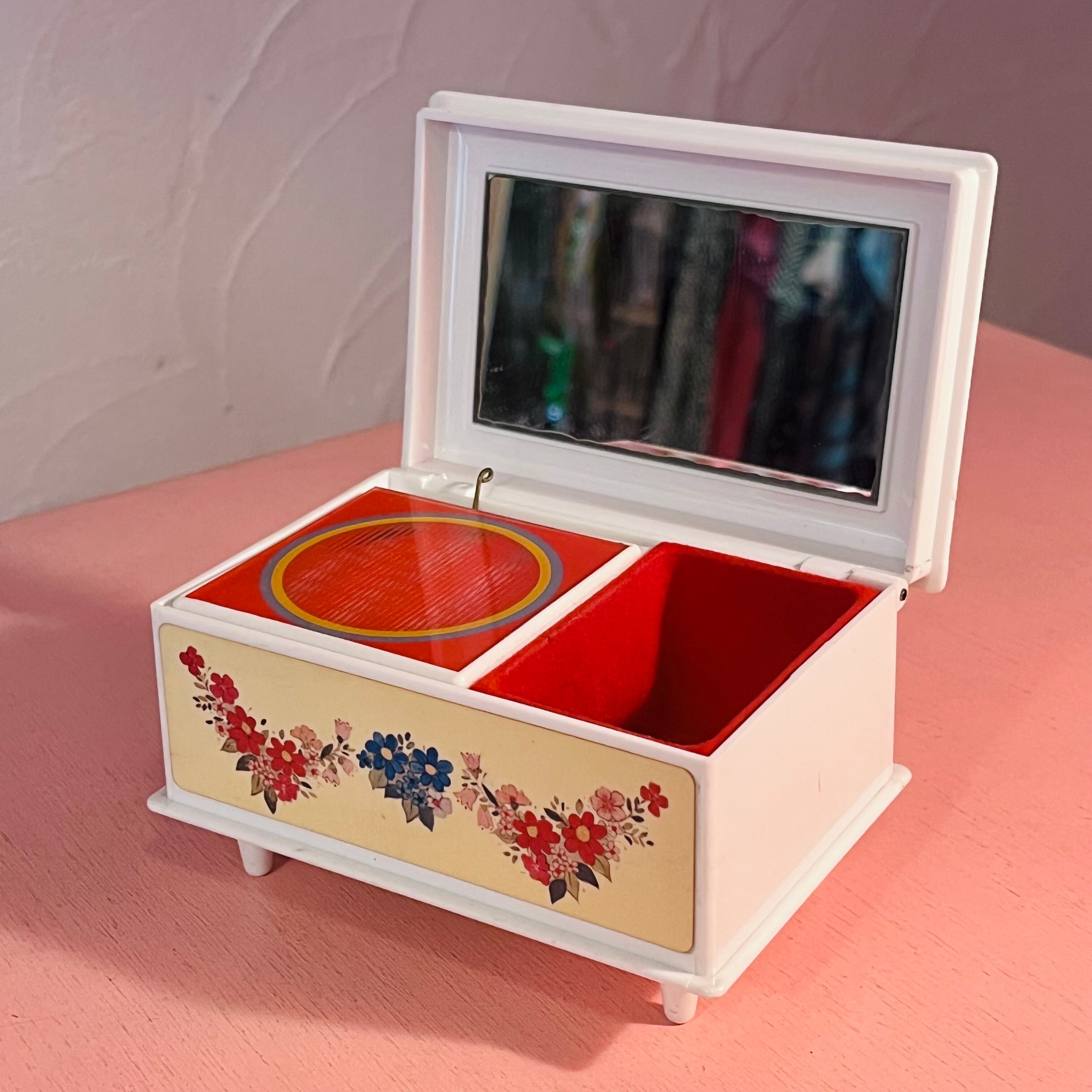 Little Lovables オルゴールBOX | 春眠雑貨店