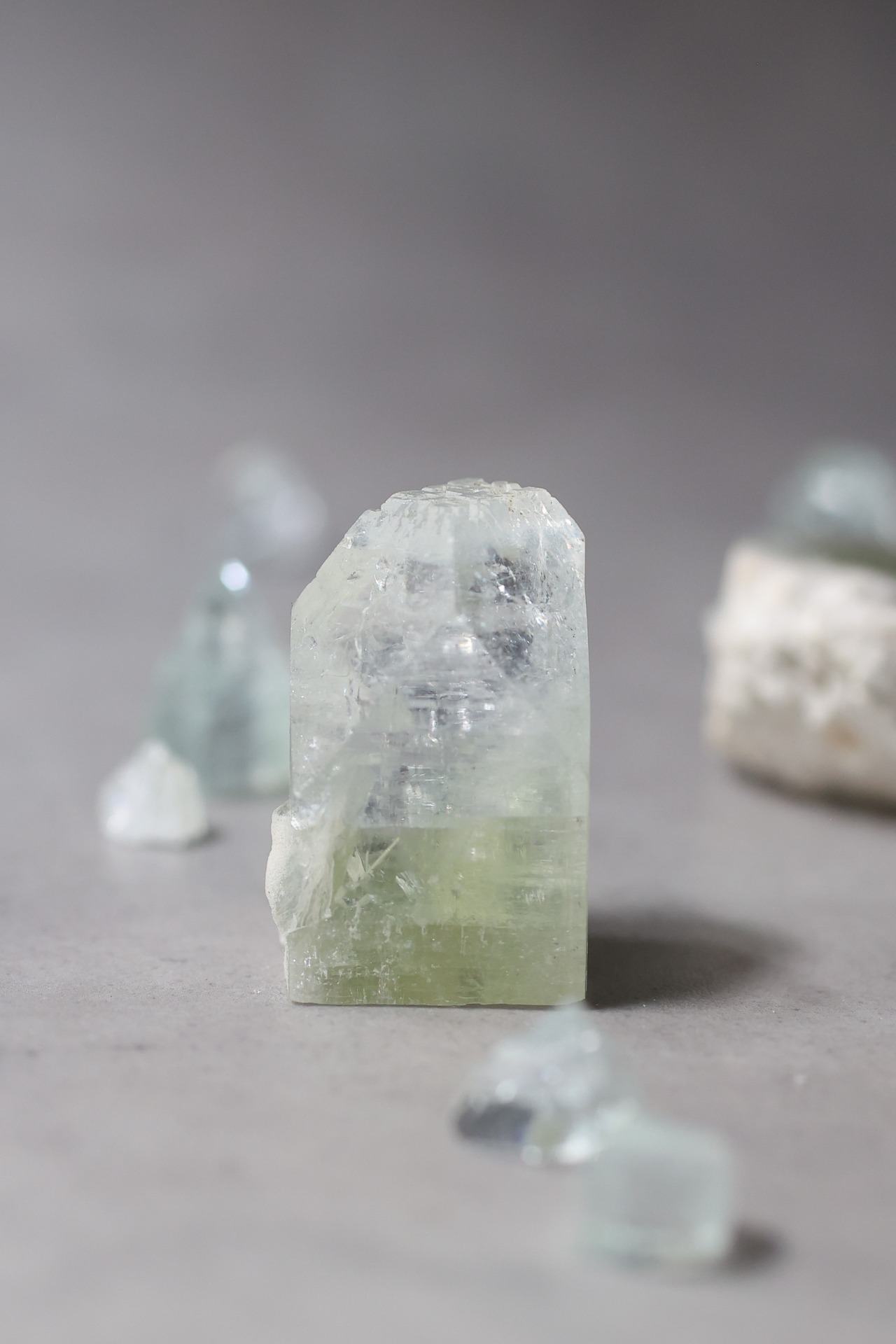 グリーンアポフィライト 「森の結晶」Green Apophyllite ◇ 天然石・鉱物・パワーストーン・原石 | st00379