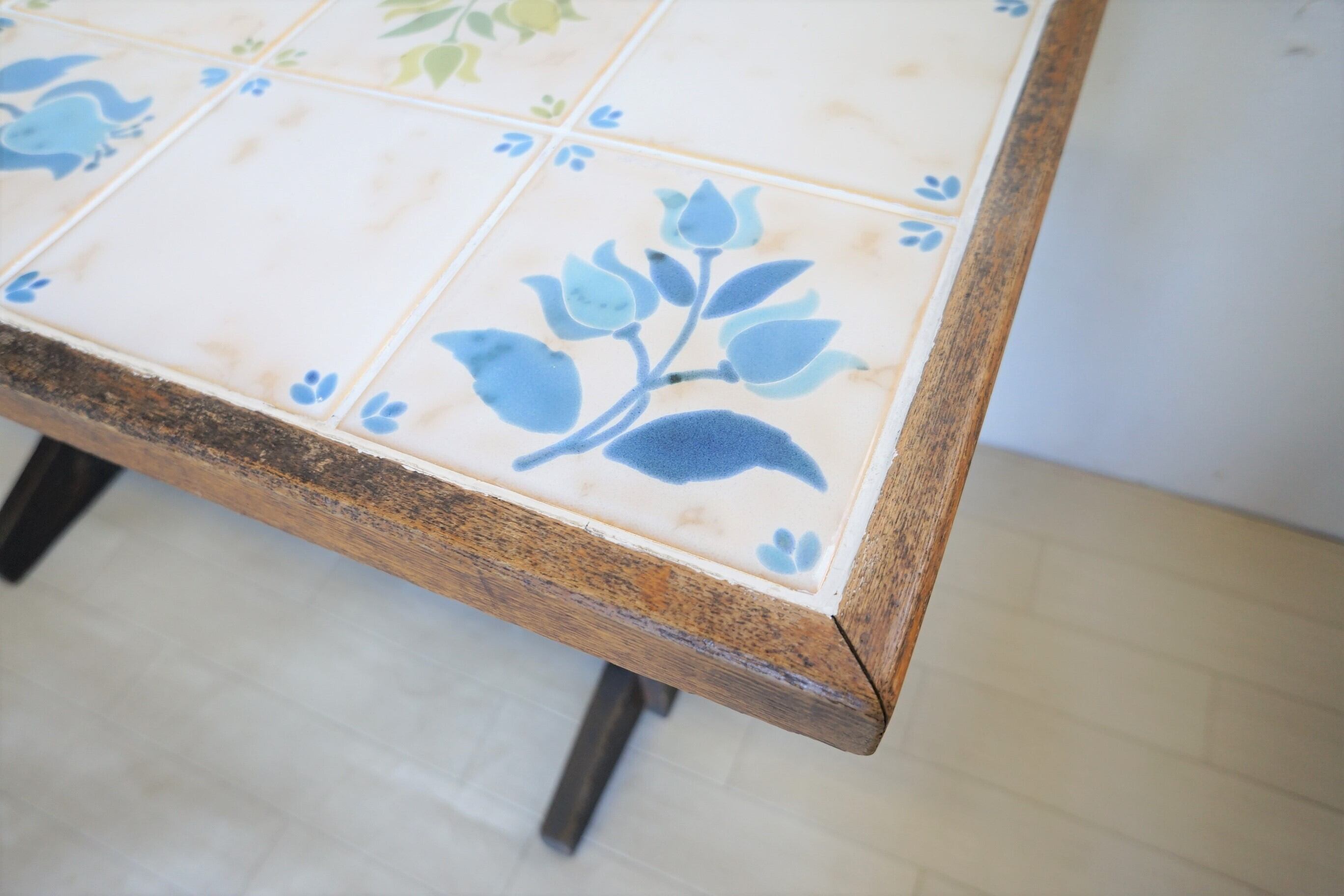 ふるはうす タイルテーブル（大） | 純喫茶家具の村田商會