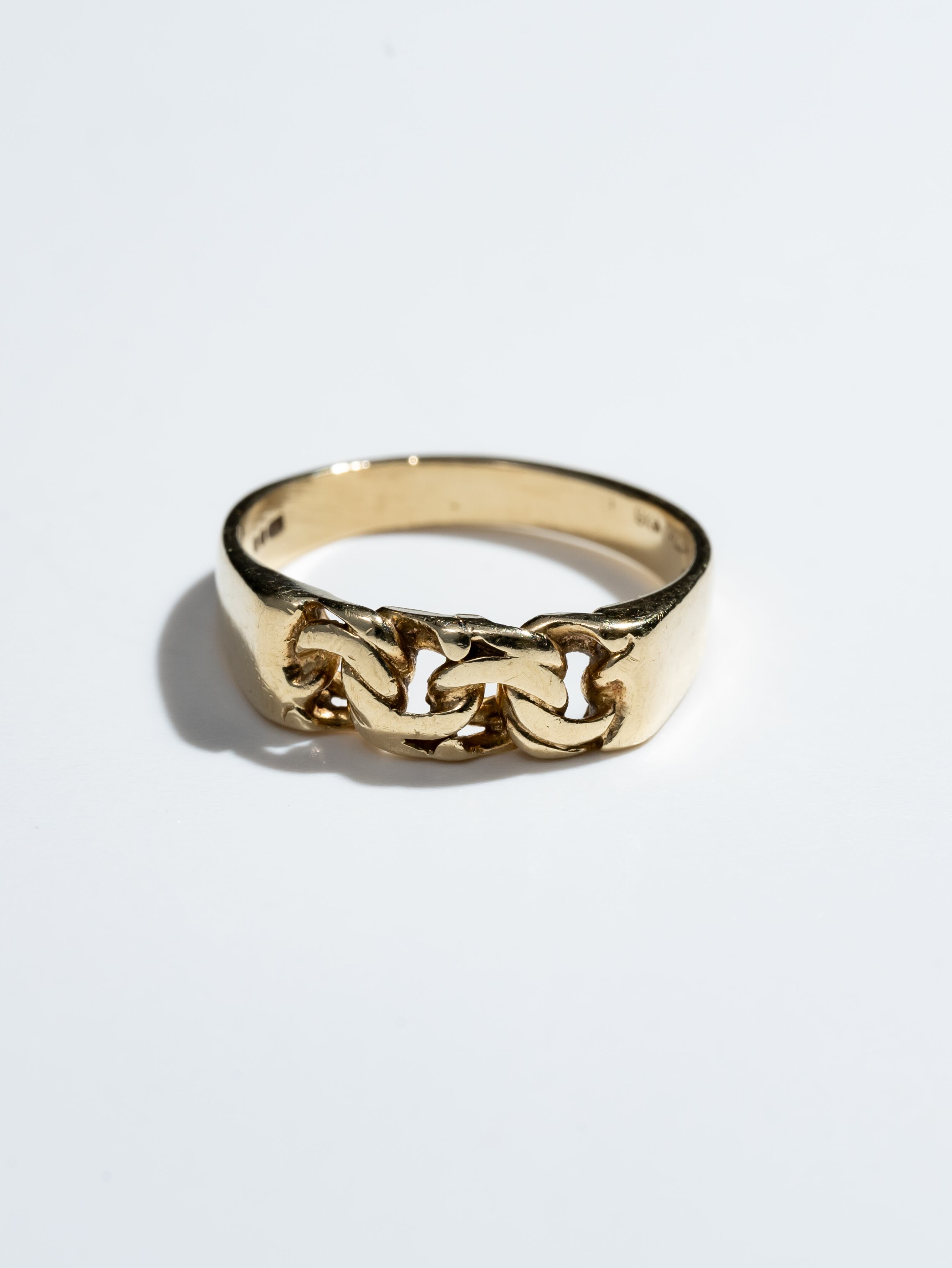 Vintage 9k royal gold chain ring