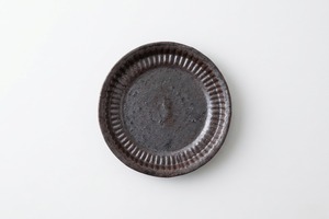 紫鉄四寸鎬皿／戸次製陶所 戸次寅夫