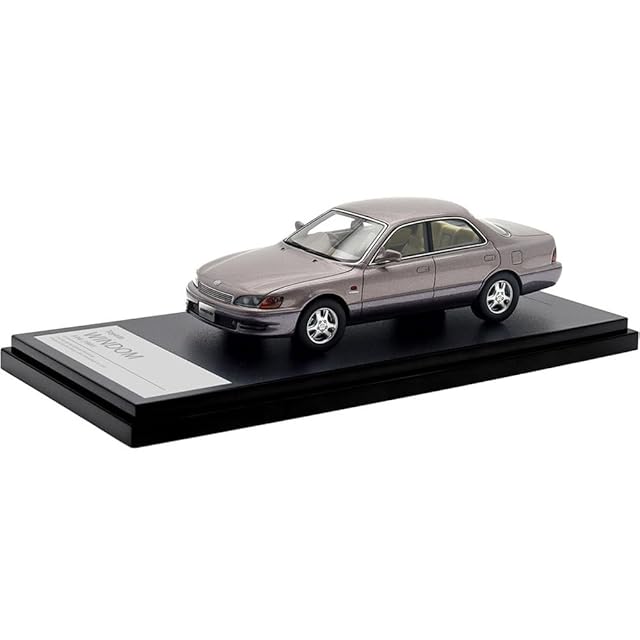 インターアライド Hi-Story トヨタ クラウンハイブリッドRS 1/24