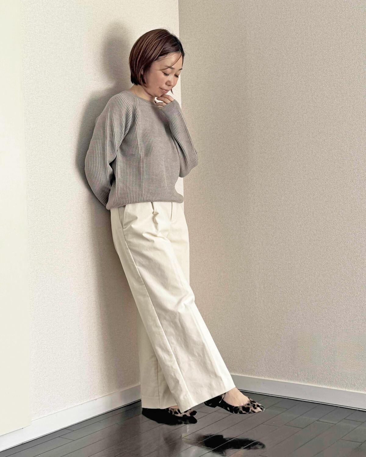 新色入荷！】コーデュロイパンツ / ワイドストレート / センタープレス