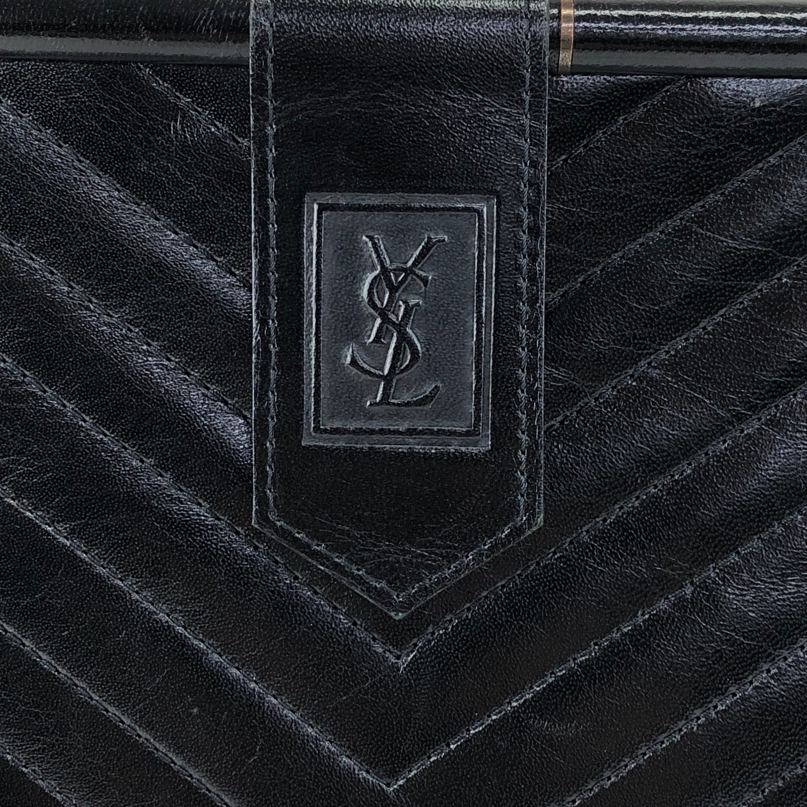 Yves Saint Laurent イヴ・サンローラン クラッチバッグ ブラック YSL