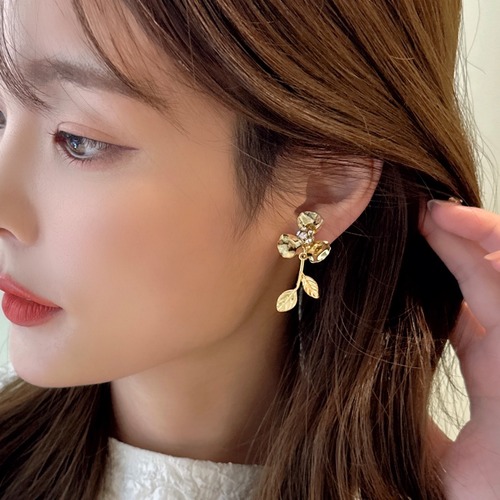 【エアーフィット】フルールイヤリング