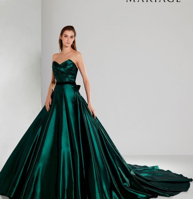 クラシカル カラードレス 深めな緑 取り外し袖 取り外しリボン  