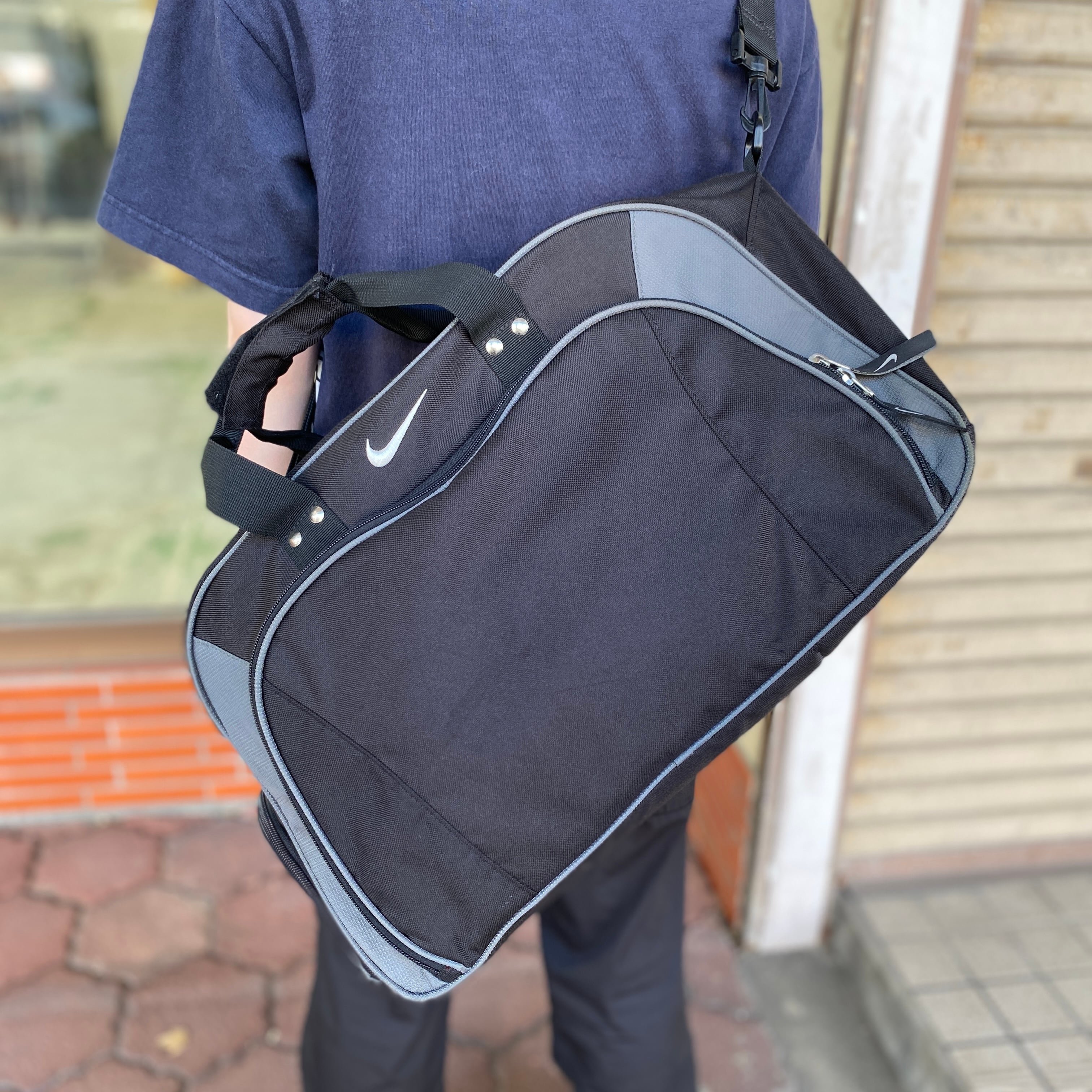 y2k  OAKLEY Metallic Boston Bag 大容量　テック系