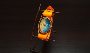マーブル型のかわいい時計