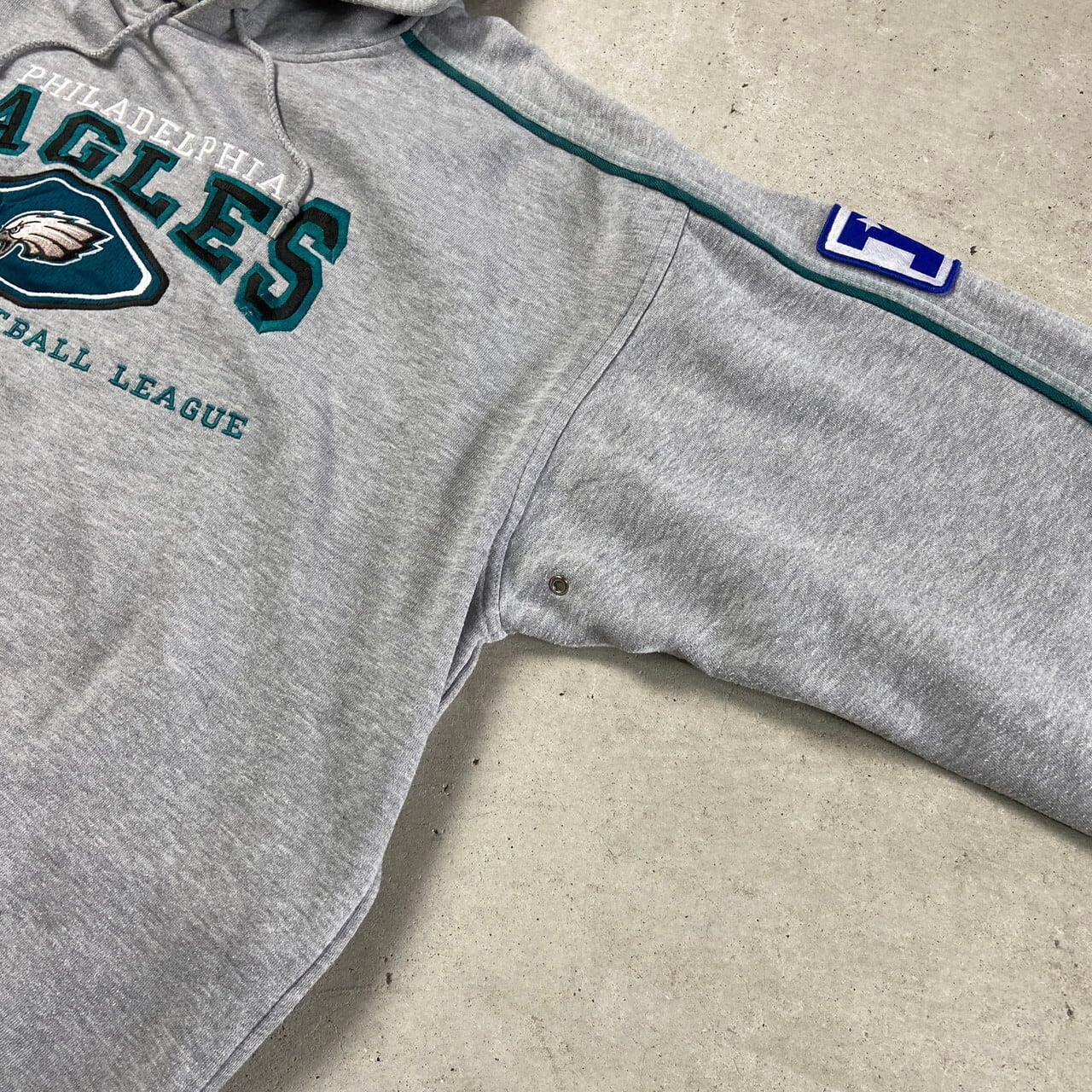 00年代 NFL PHILADELPHIA EAGLES チームロゴ 刺繍 スウェットパーカー