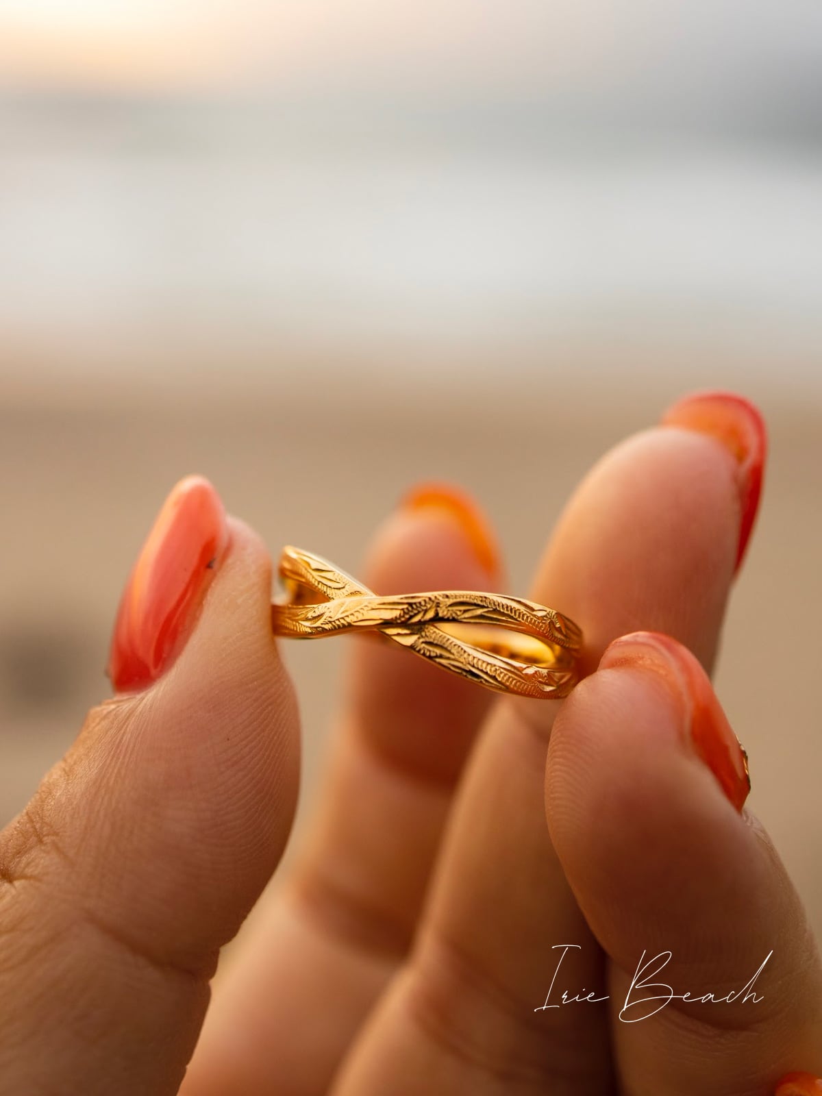 Infinity ring | IRIEBEACH powered by BASE