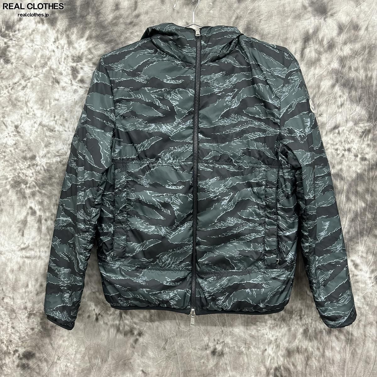 新品】MONCLER リバーシブルダウンジャケットBRESSAY 3