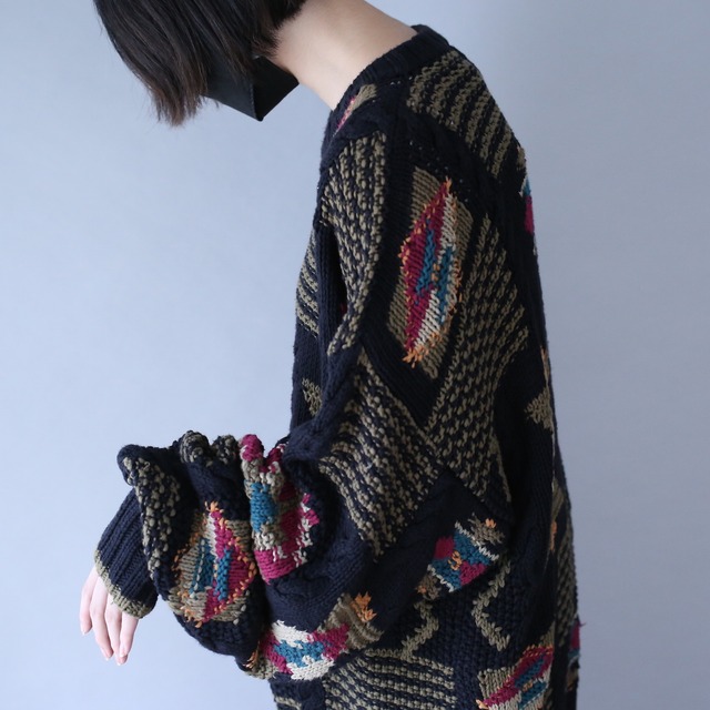 black base art pattern over silhouette cotton knit sweater