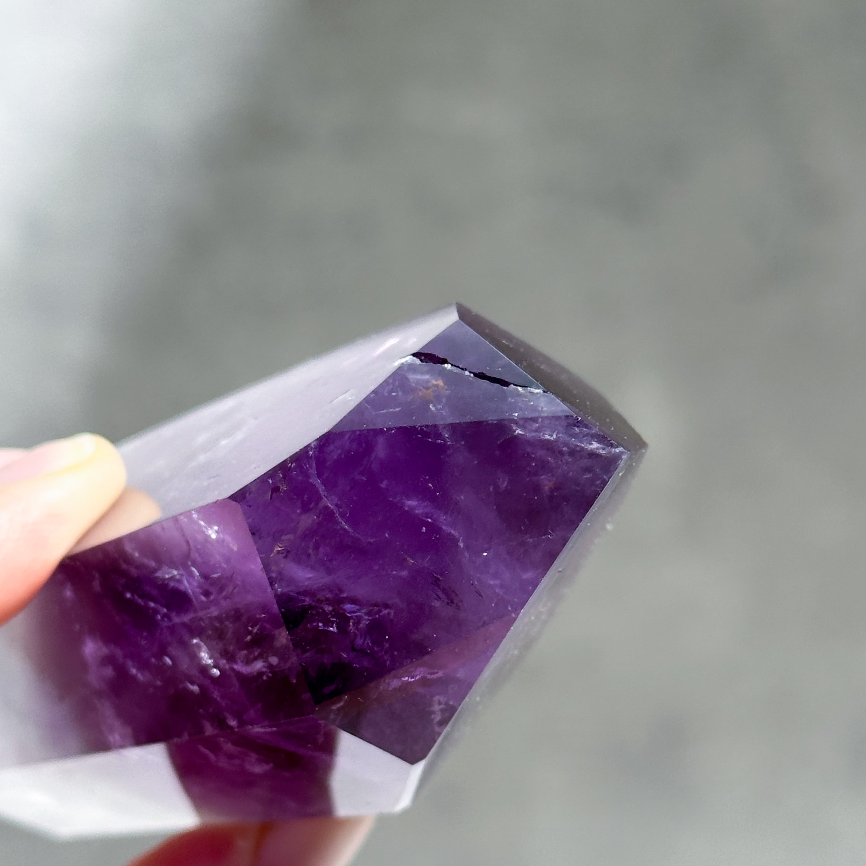 ハイクオリティ】バイーア産ファントムアメジスト タワー42◇ Phantom