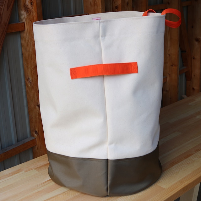 CANVAS STORAGE BAG (white×khaki/orange tape)