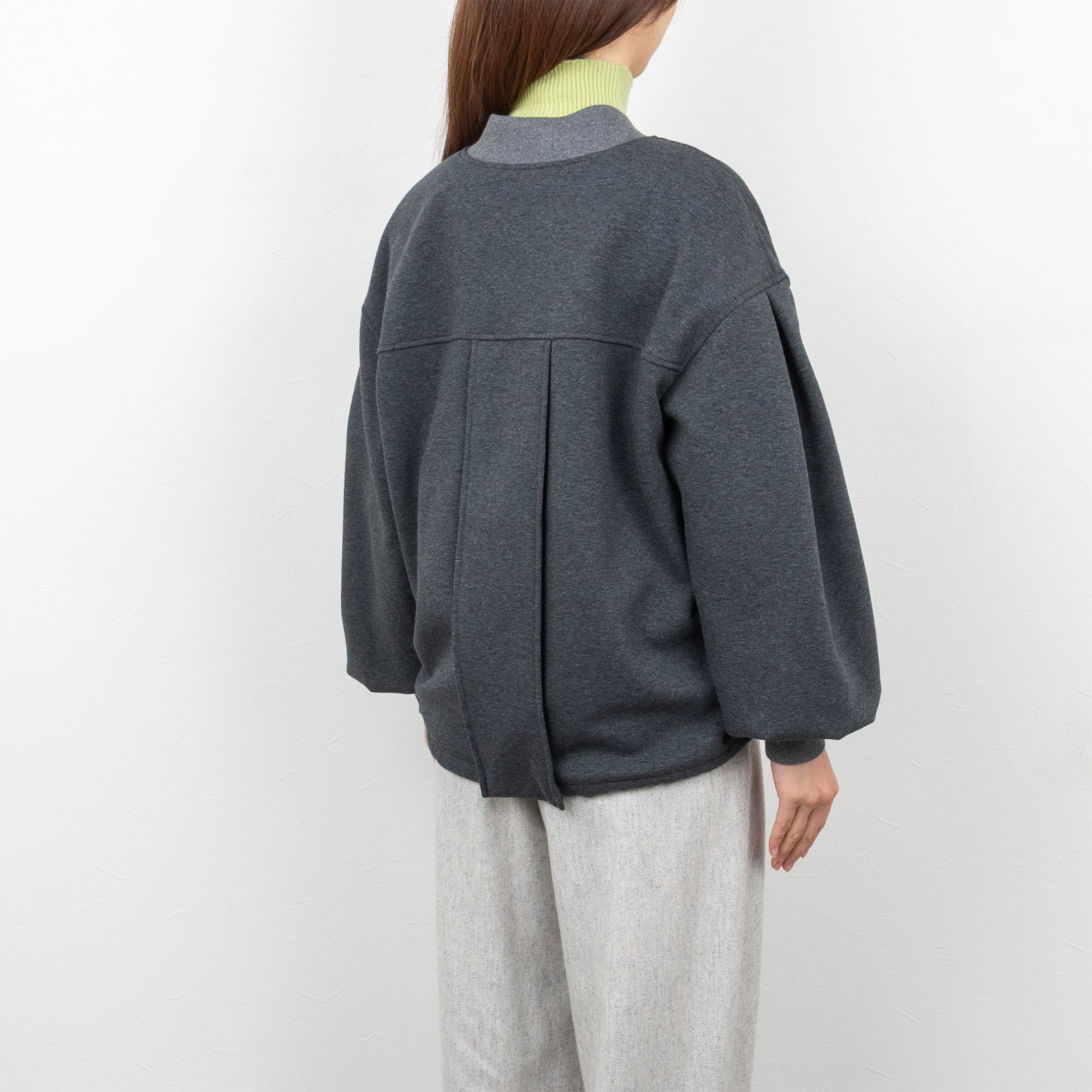 PASSIONE／パシオーネ】ボンバーヒートパフスリーブブルゾン