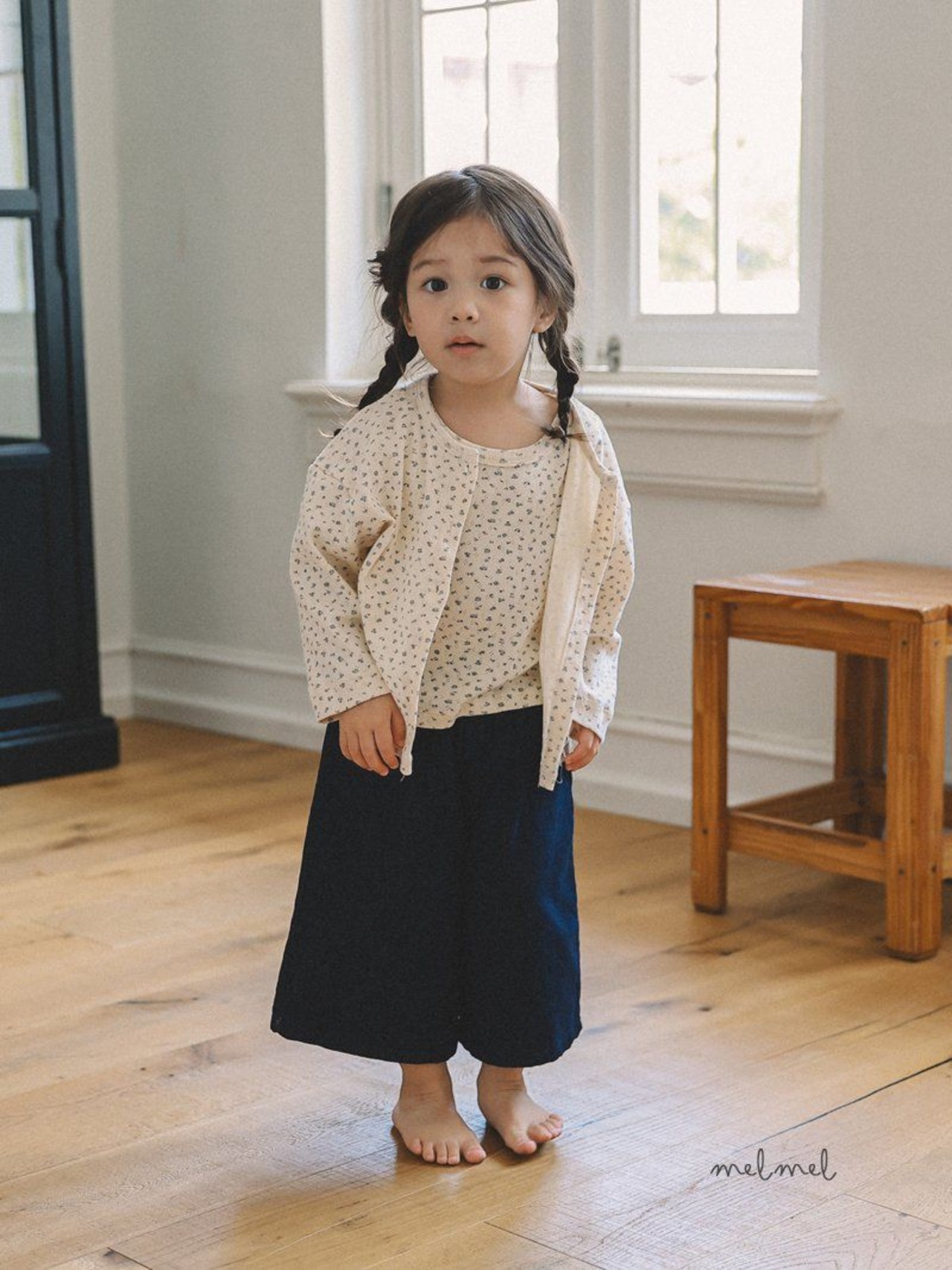 [melmel] Flower Cardigan / [멜멜] 플라워가디건