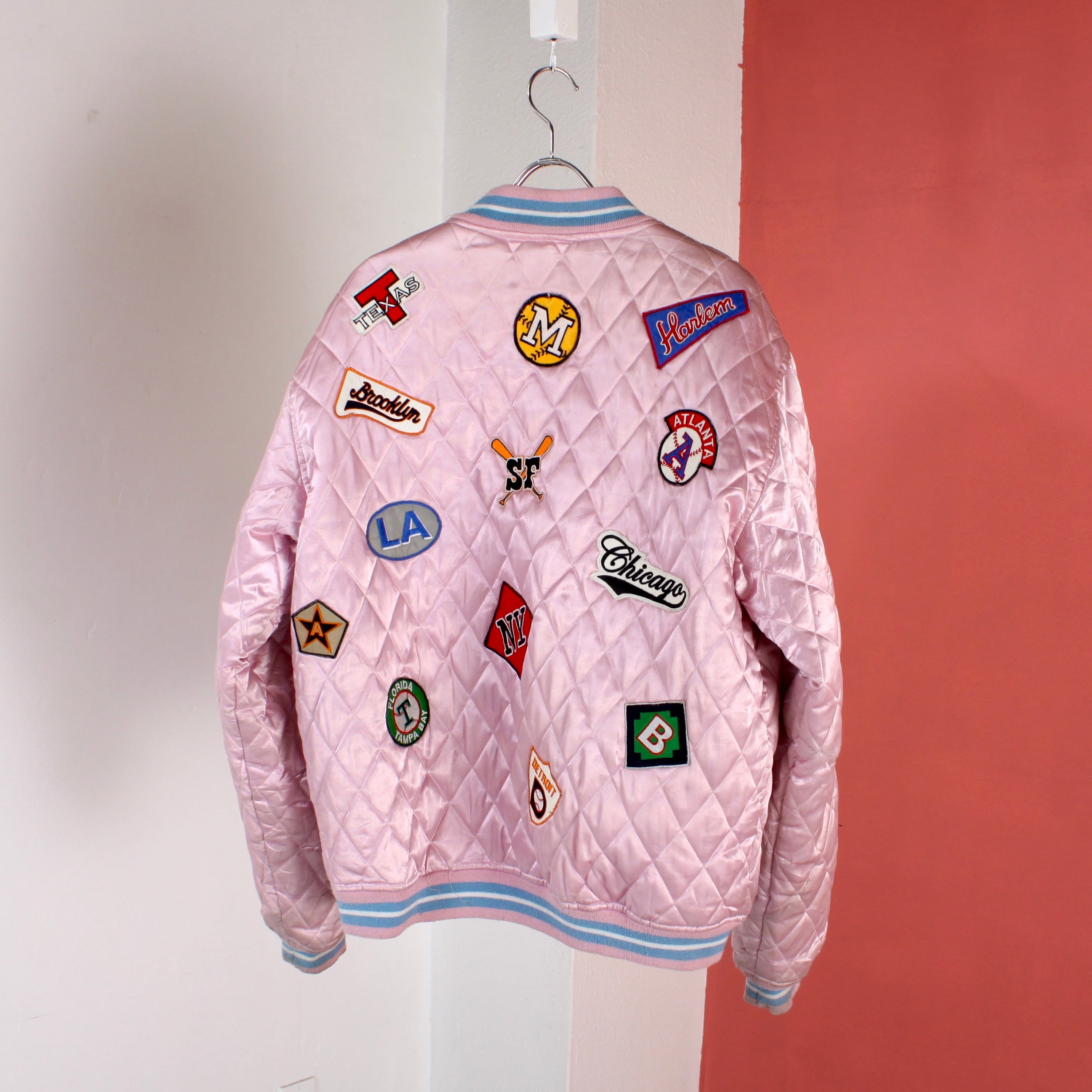 0501. 1990's stadium jumper with many team emblems ピンク