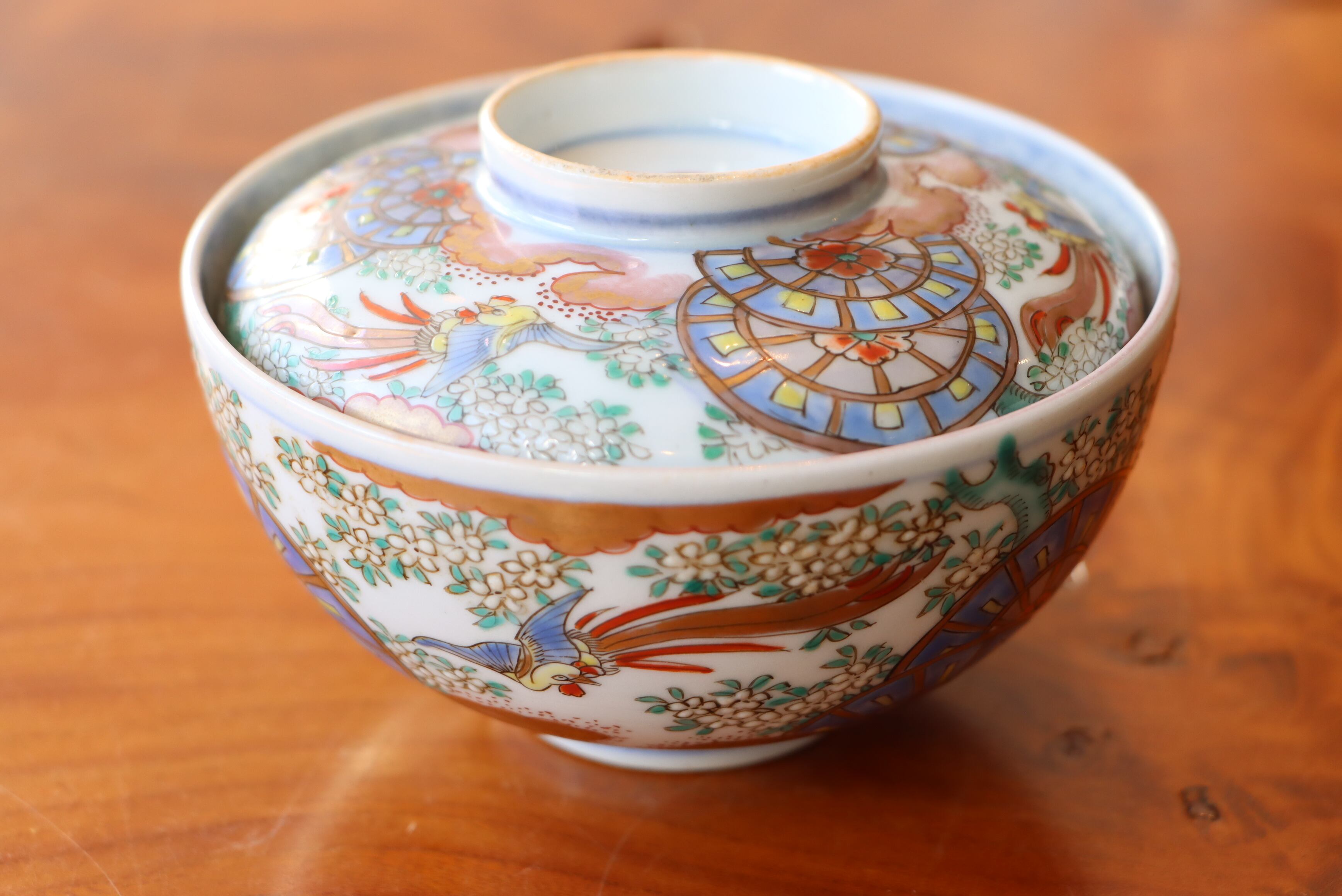 古伊万里　五良太夫　蓋付き　茶碗　山水画　骨董　５脚 古伊万里 五良太夫 蓋付き 茶碗 山水画 骨董 5脚 【公式通販】