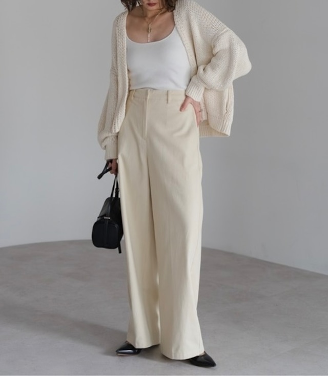 チノカーブシルエットパンツ