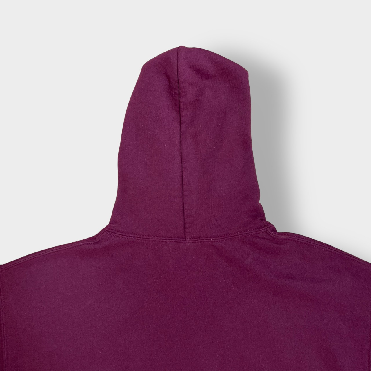 GILDAN プルオーバー パーカー スウェット フーディー プリント アーチロゴ バーガンディ us古着