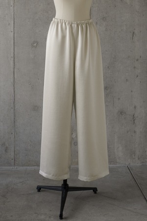 Otona satin pants(ivory)4月下旬〜5月上旬頃発送