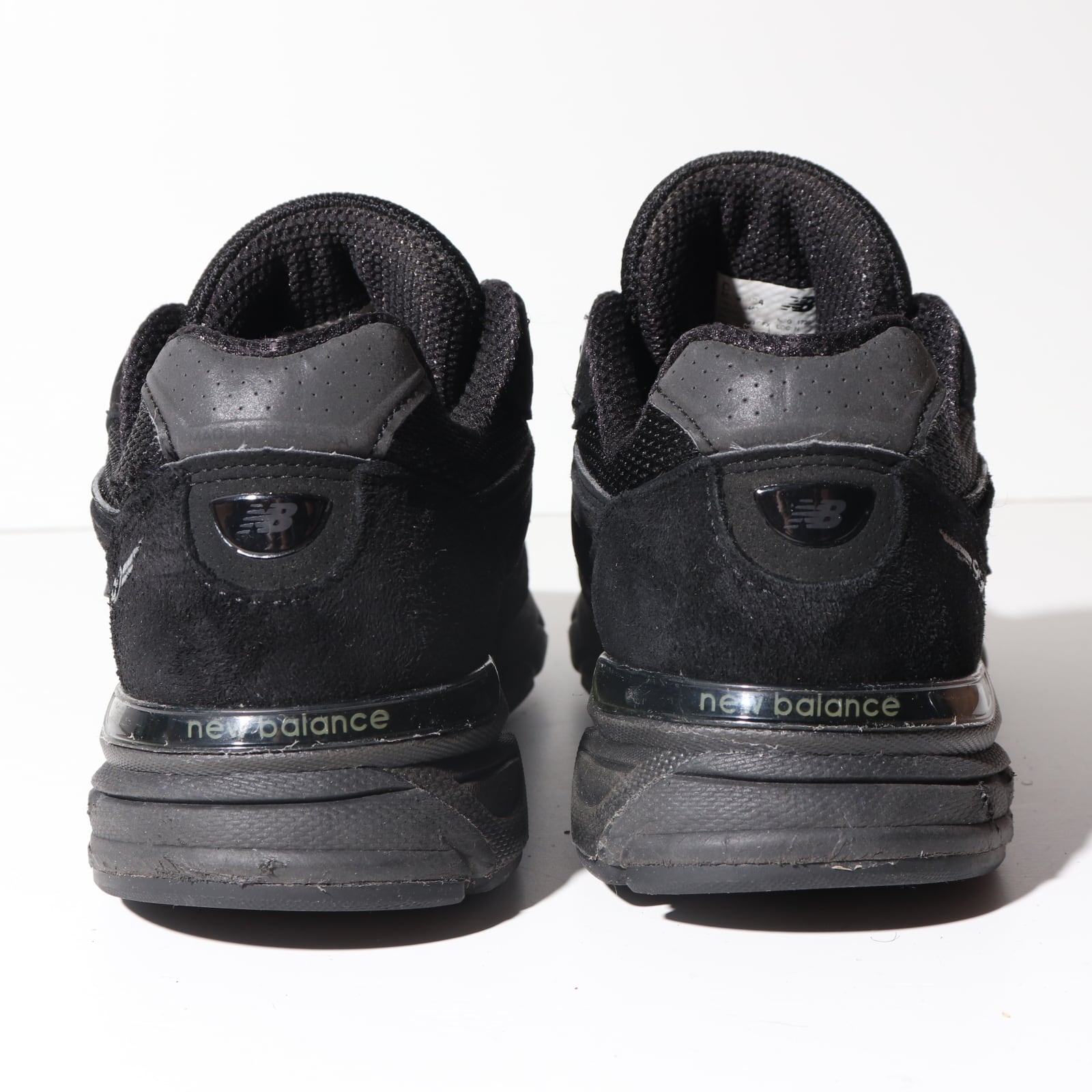 美品 M990BB4 8D 26cm New Balance ニューバランス 黒 トリプル 