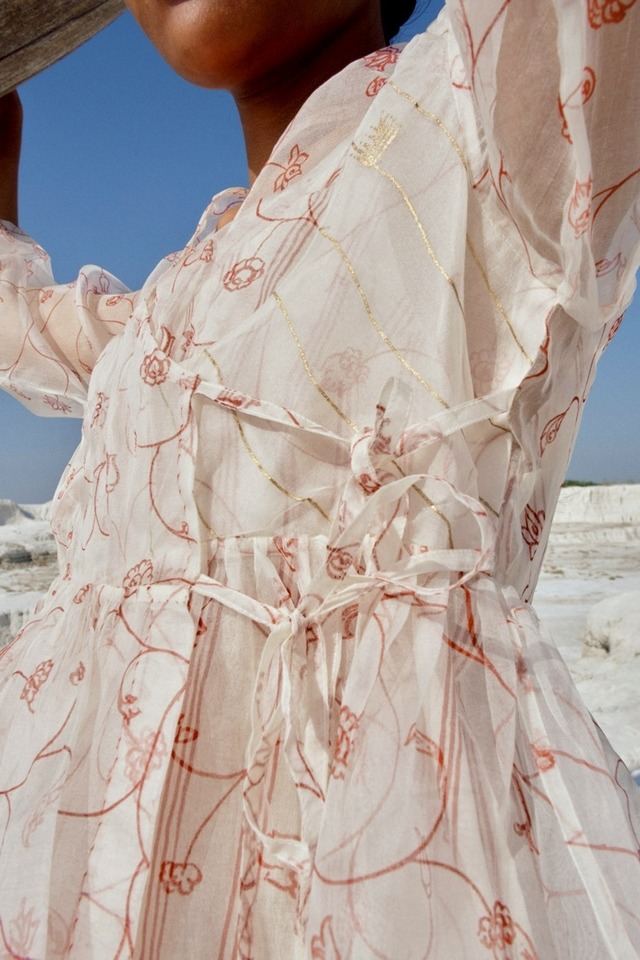 AHMEV BELLA ANGRAKHI +SLIP AHM/SS26/007APWINT TIE-UP TOP AHM/SS26/004