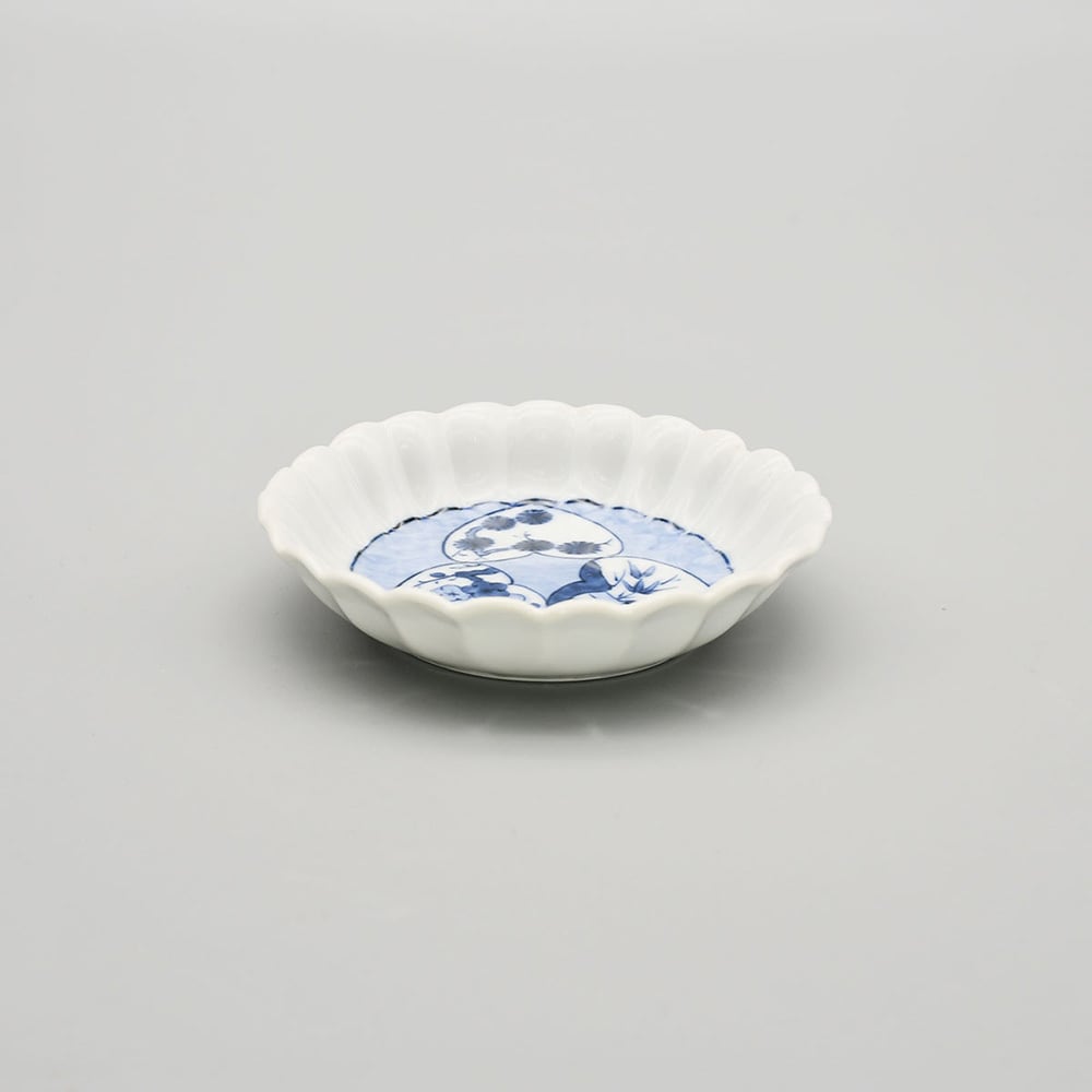 染付松竹梅 菊花型 | 肥前吉田焼 陶磁器の与山窯