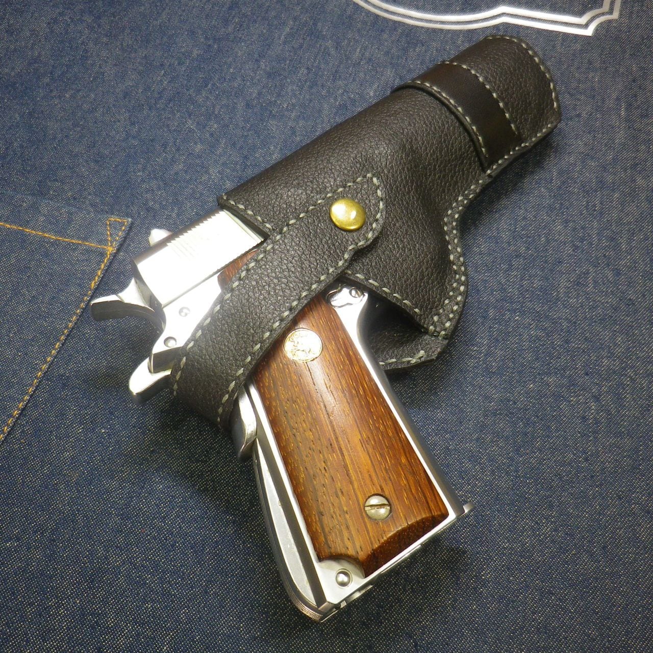 AKER製　実物1911用レザーヒップホルスター　右用　中古品 AKER製 実物革製1911用ヒップホルスター 右用 中古品｜Yahoo!フリマ