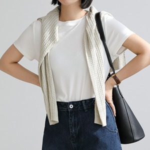 Round neck loose T-shirt ◇2colors 1770