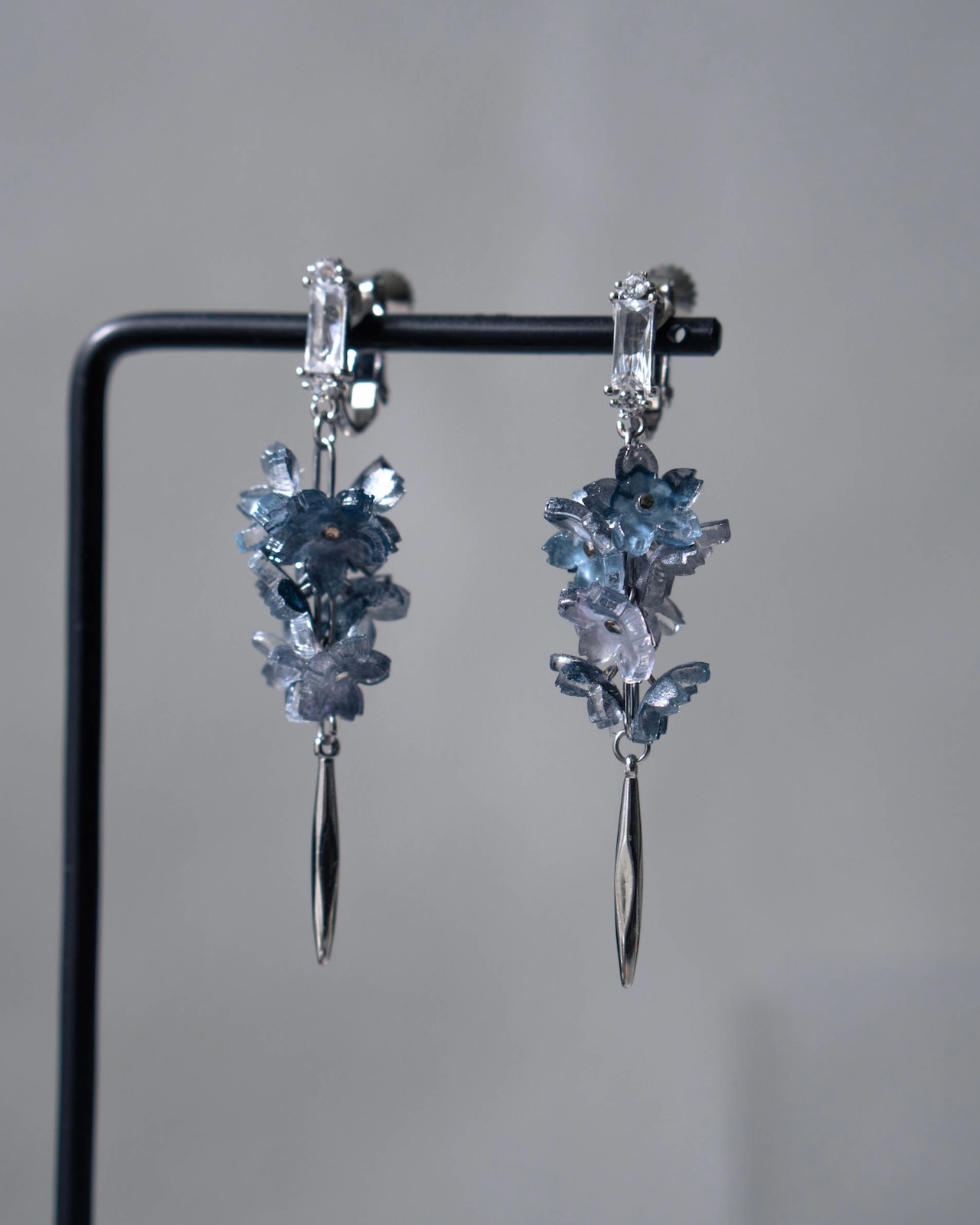 零れ桜【夜桜色】