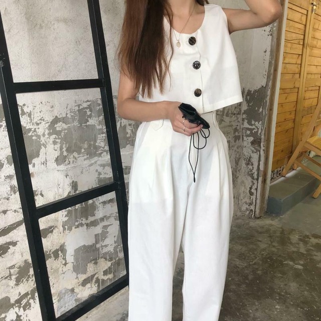 入荷待ち セットアップ パンツ ノースリーブ ラウンドネック ワイド トレンド 夏 リネン お洒落 可愛い フロントボタン シンプル 無地 レディース セットアップやパンツドレスなど二次会ドレスに合う海外ファッションサイト Urubei 入荷待ち セットアップ パンツ ノースリーブ ラウンドネック ワイド トレンド 夏 リネン お洒落 可愛い フロントボタン シンプル 無地 レディース セットアップやパンツドレスなど二次会ドレスに合う海外ファッションサイト Urubei