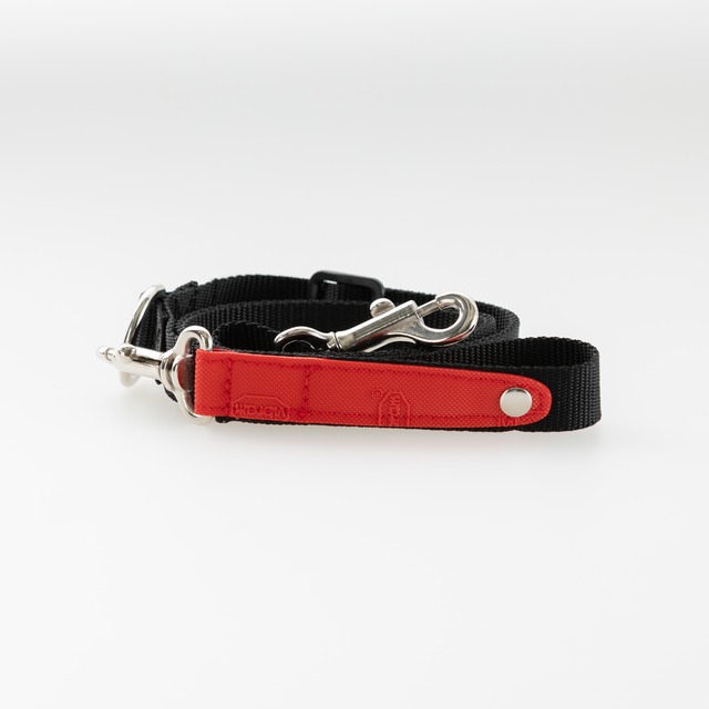 vibram leash -red