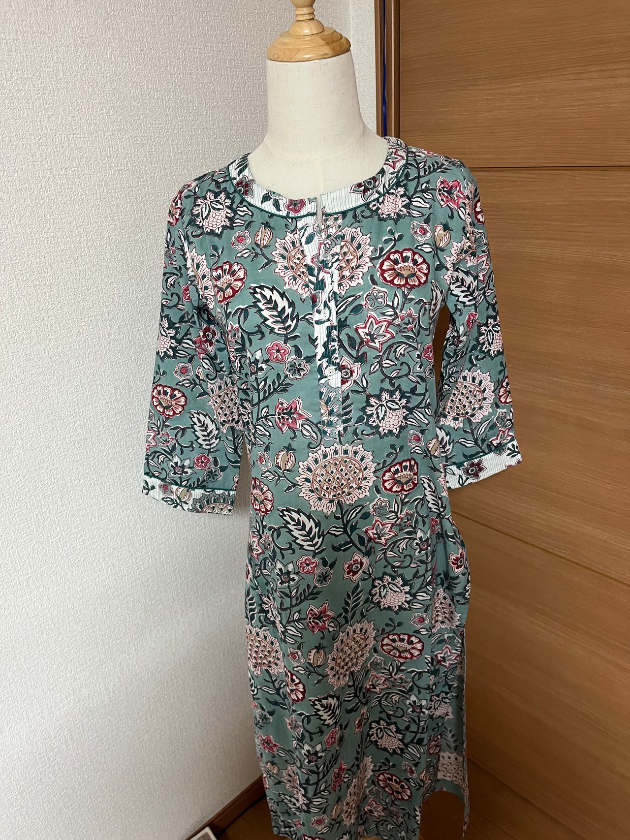 anokhi ブロックプリント クルタ サワーグリーン | TKW India