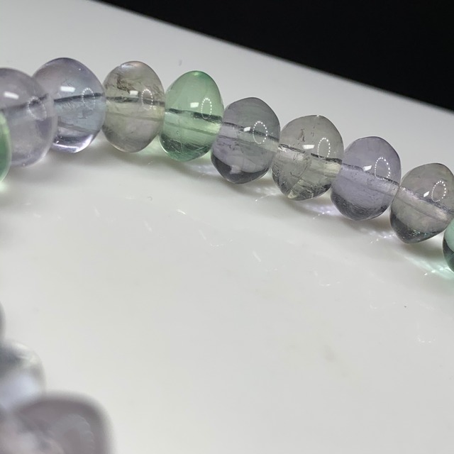 3フローライトボタンブレスレット