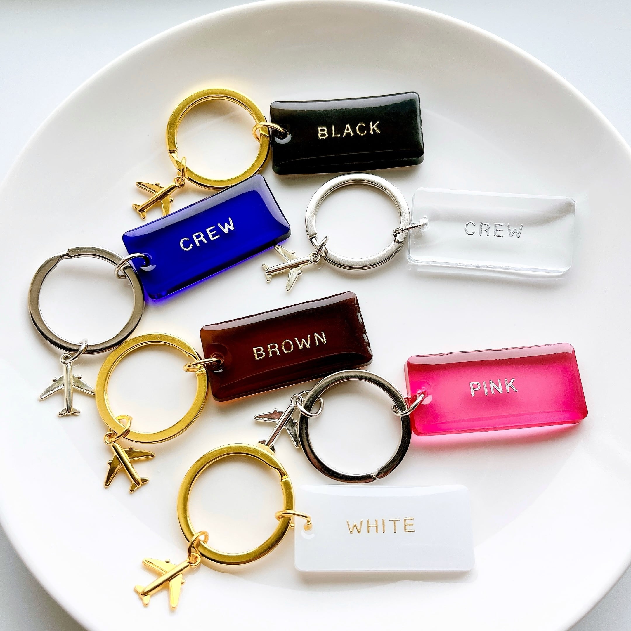 飛行機チャーム付きネームタグ クルータグ | アトリエNico