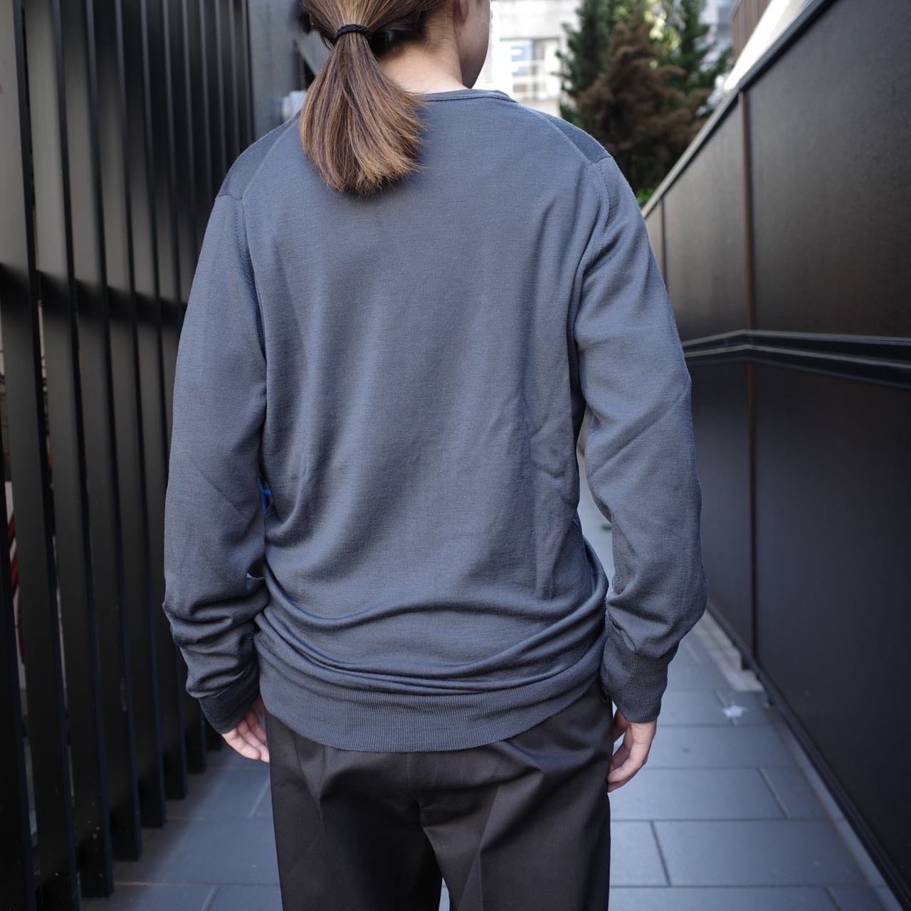 JOHN SMEDLEY(ジョンスメドレー )BRYN CARDIGAN SLATE GRAY | Debby