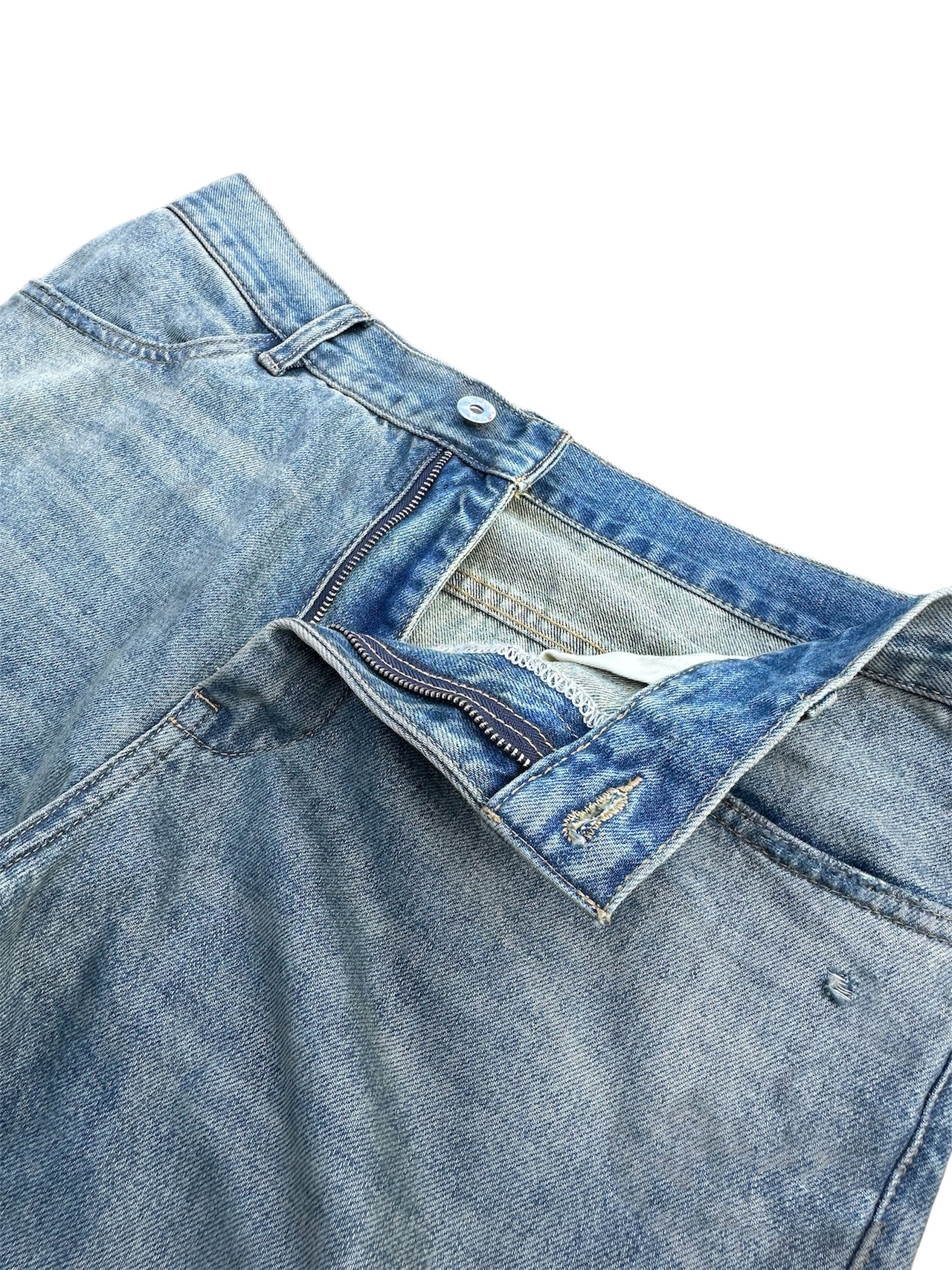 Dirty Destroyed Flare Denim