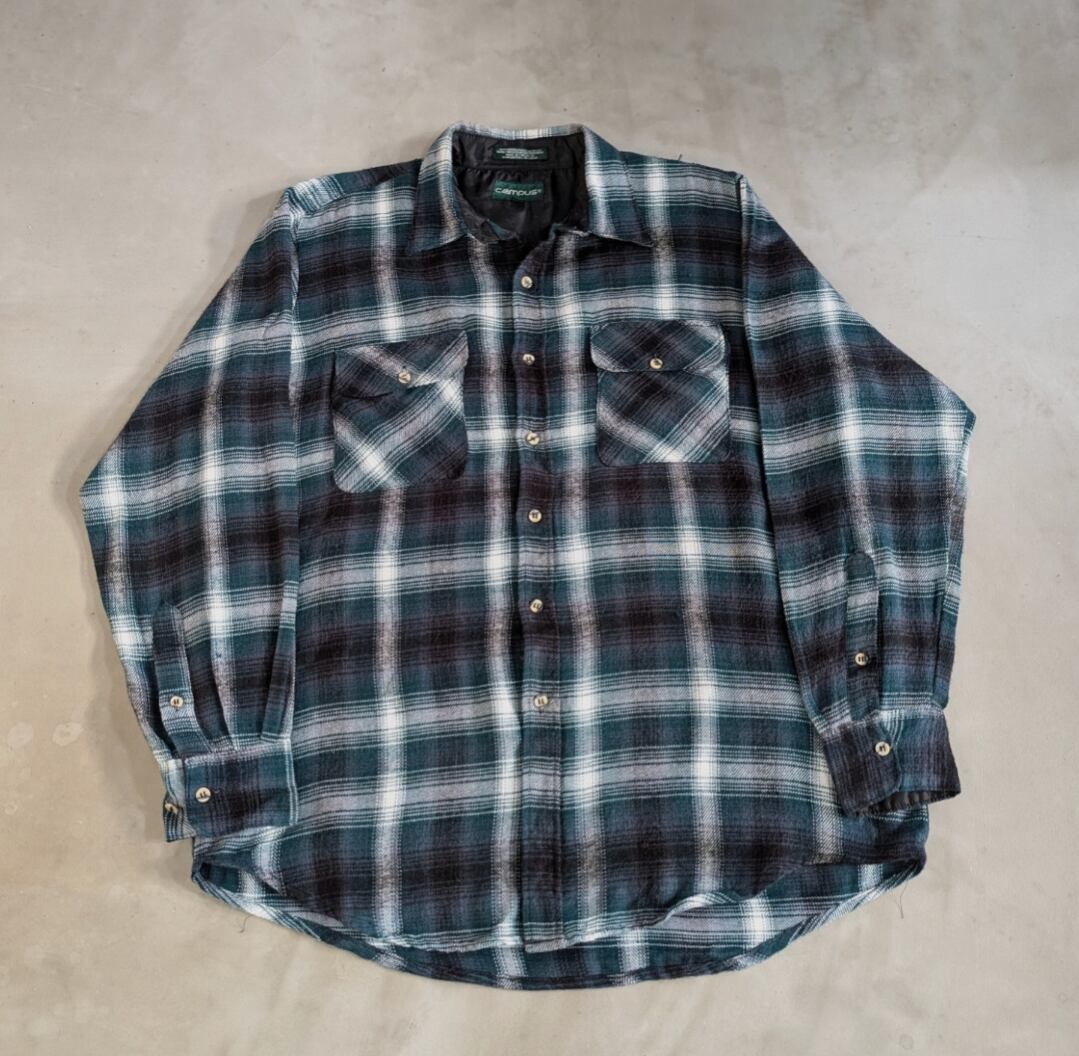 好配色! campus ombre acrylic shirt 小岩店