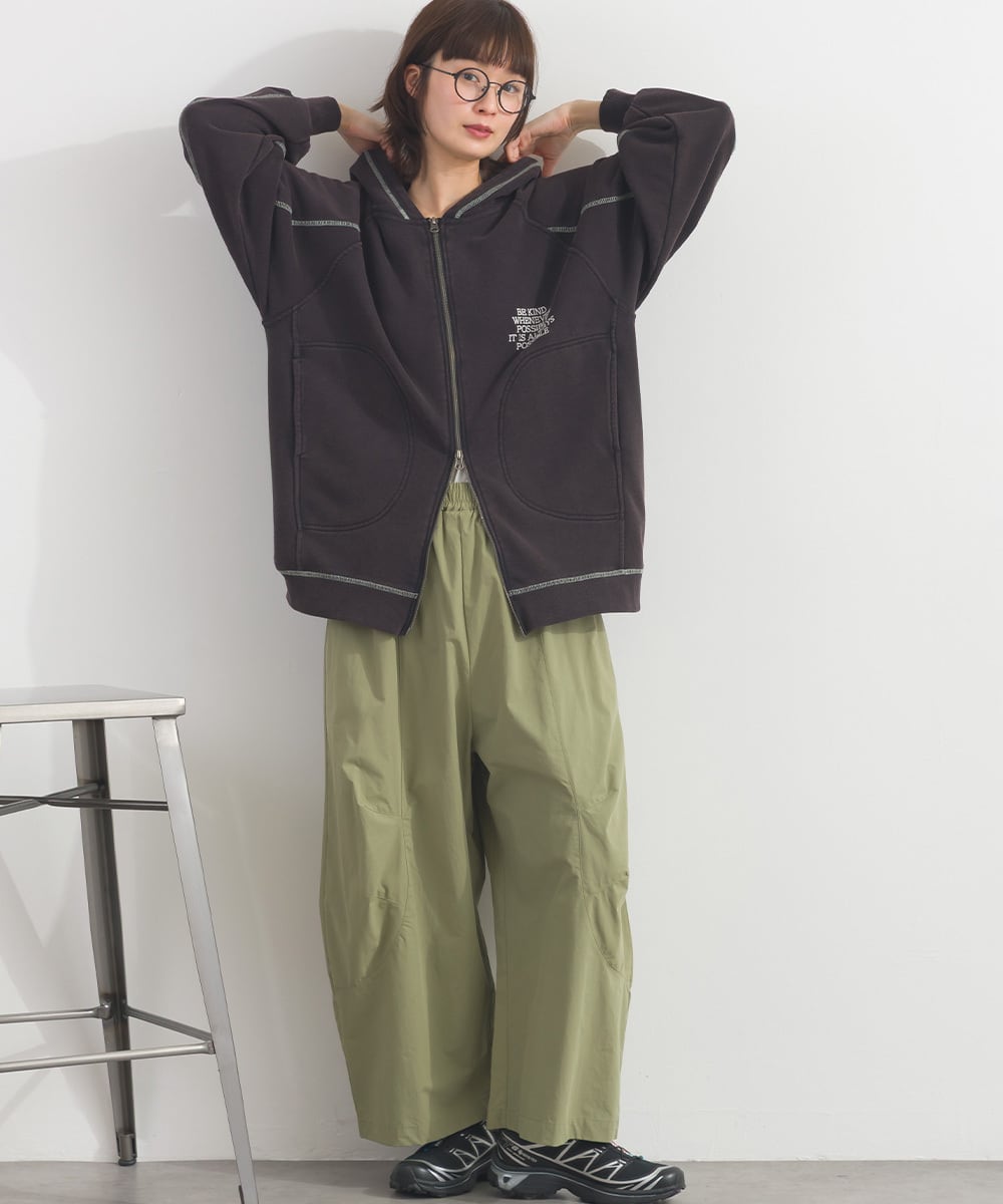 K54032 配色ステッチ刺繍入り裏毛ZIPパーカー / Contrast Stitch