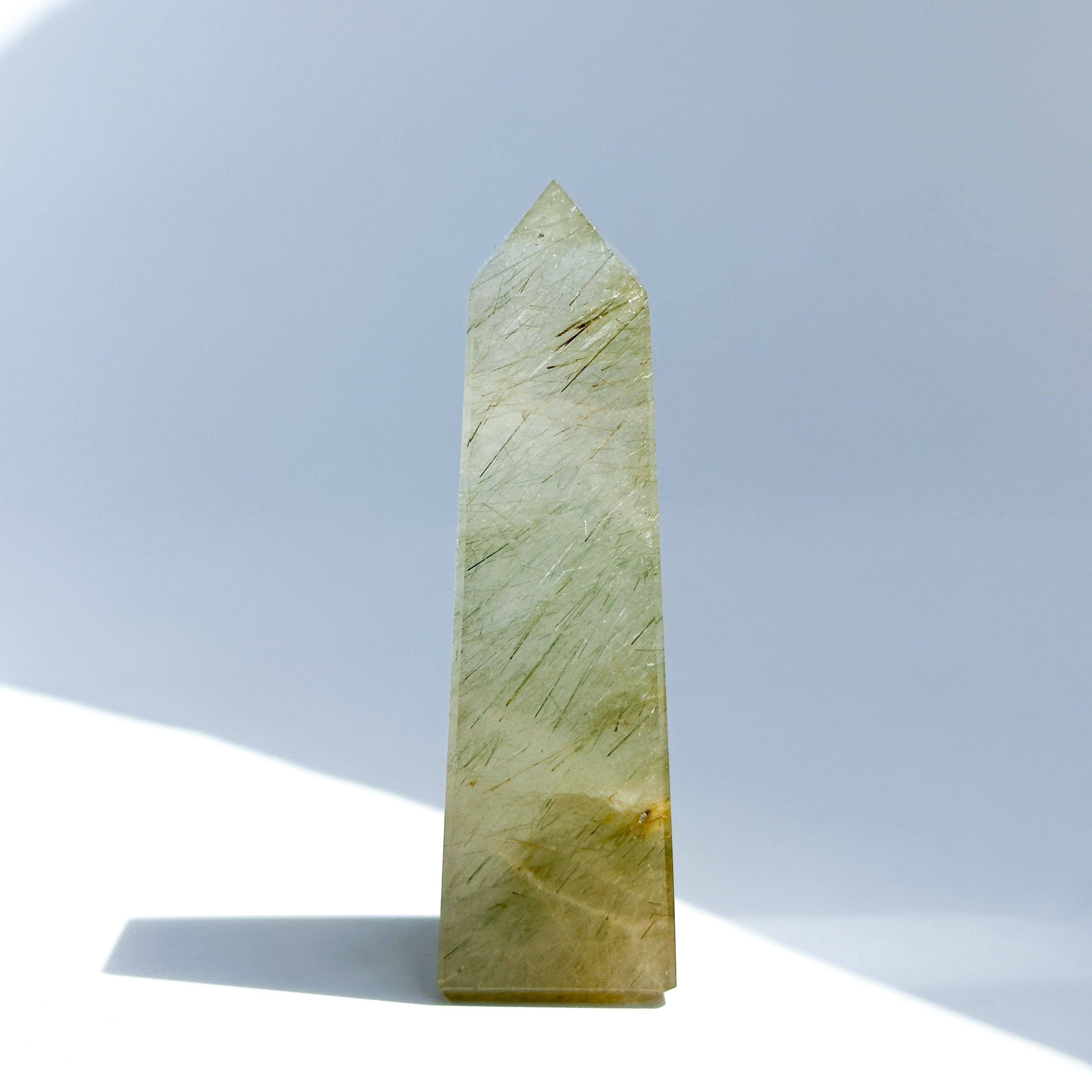 マルチルチルクォーツ タワー 02◇ Multi-Rutile Quartz ◇天然石
