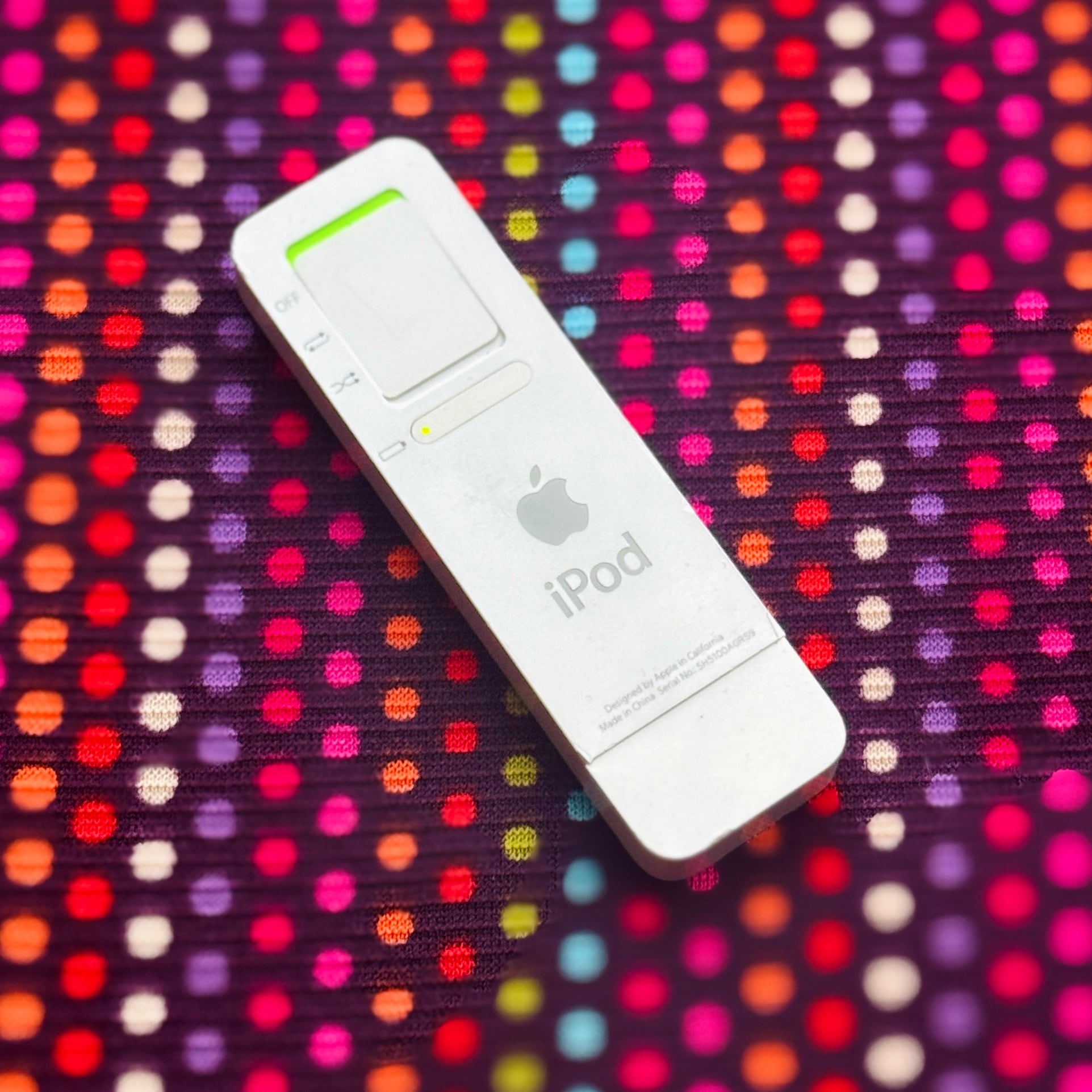 充電ケーブル不要】Apple 初代 iPod shuffle 512MB | 新品バッテリー