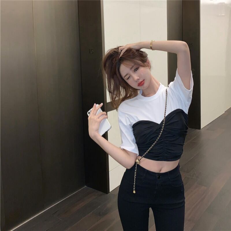 フェイクツーピーススプライシング半袖Tシャツ2020新しいレディース夏のスリムショートクロップドトップストレンドトレンド ブラックストロベリース40827600305