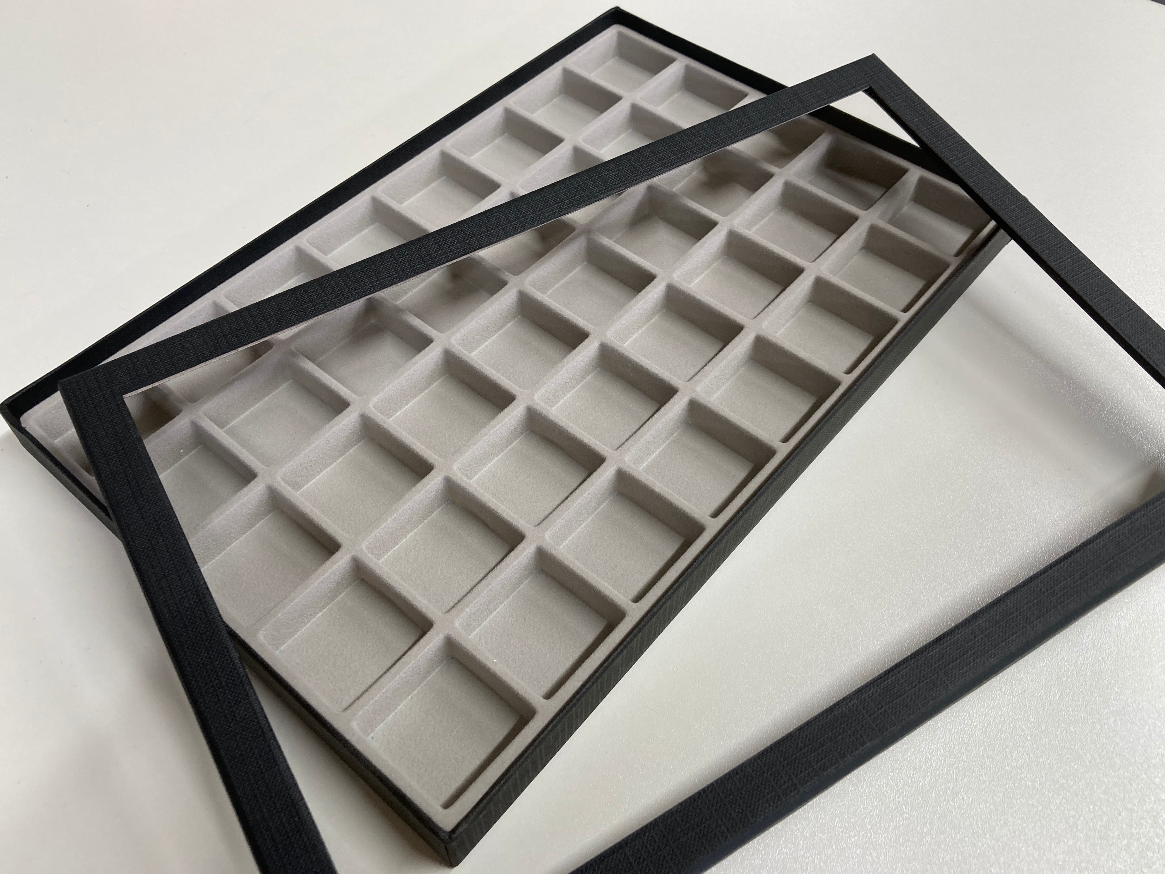 ブラック【アクリル蓋】コレクションボックス 3cm角 | differencee